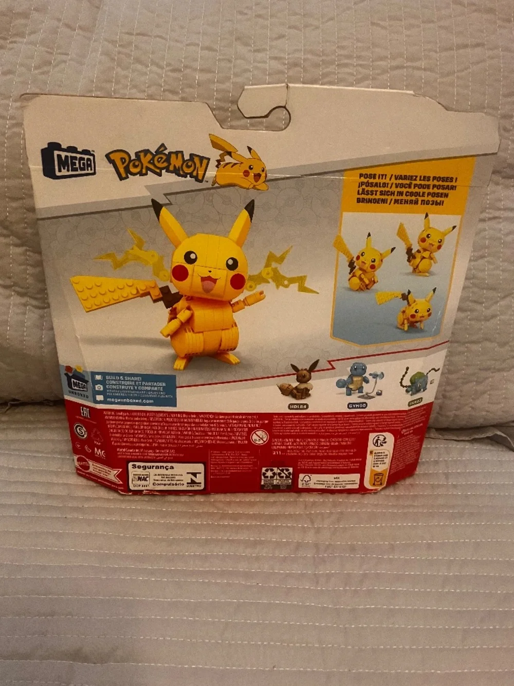 MEGA Pokémon Build & Show Pikachu Poseable Building Set 211pc GMD31 - New